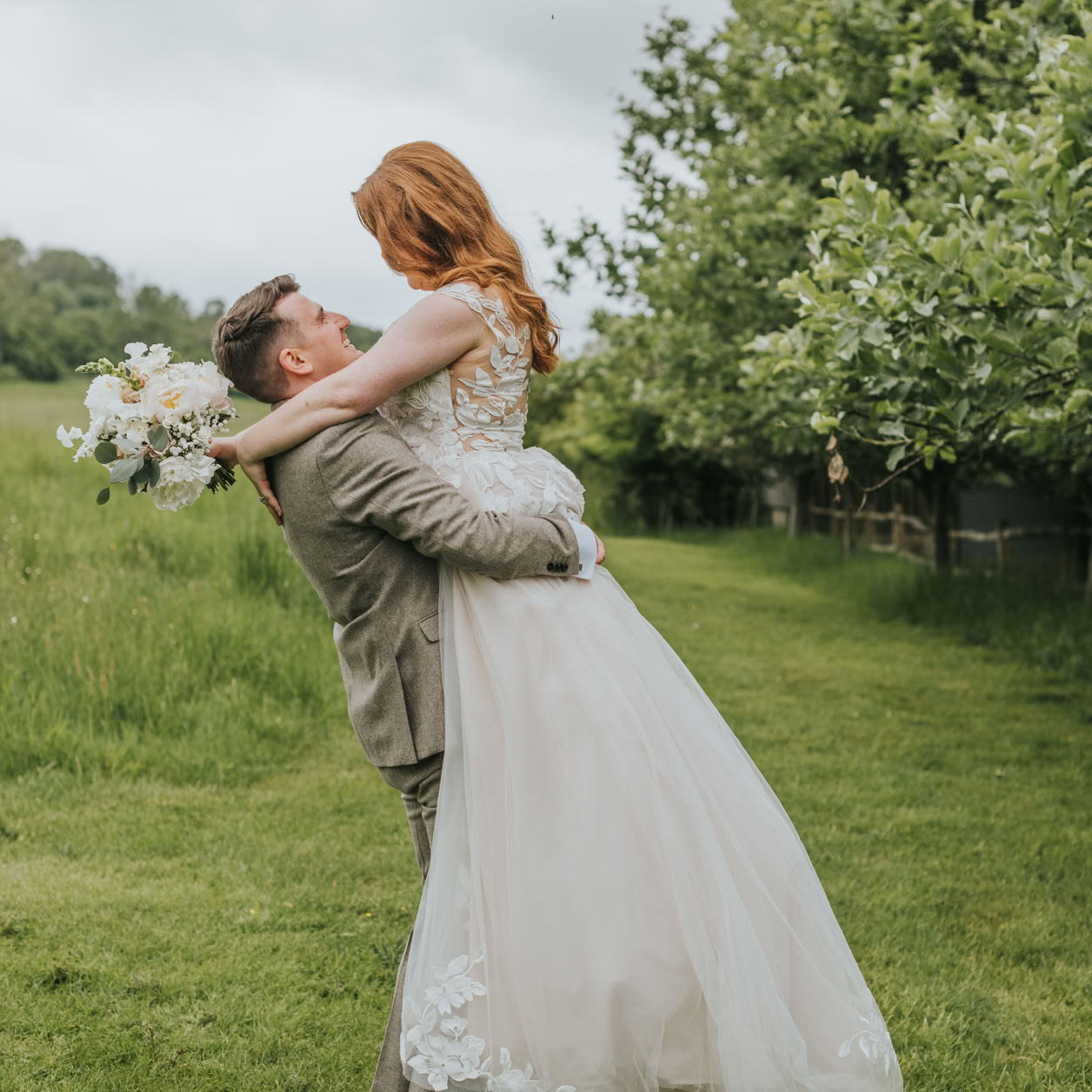 A&T May bridal bouquet 