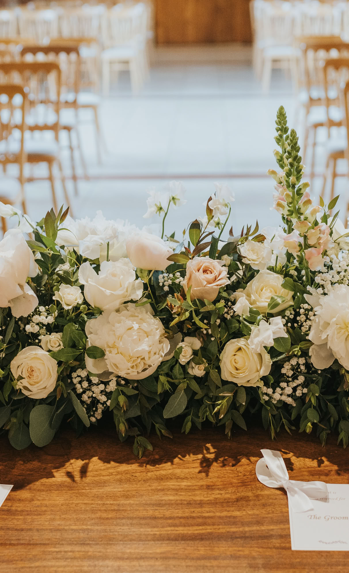 Rose and Ammi meadow display 